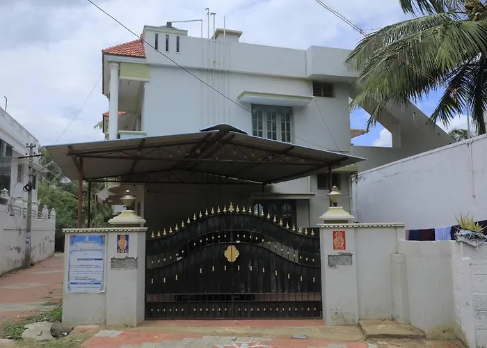 Family Friendly Stay In Kanyakumari Town